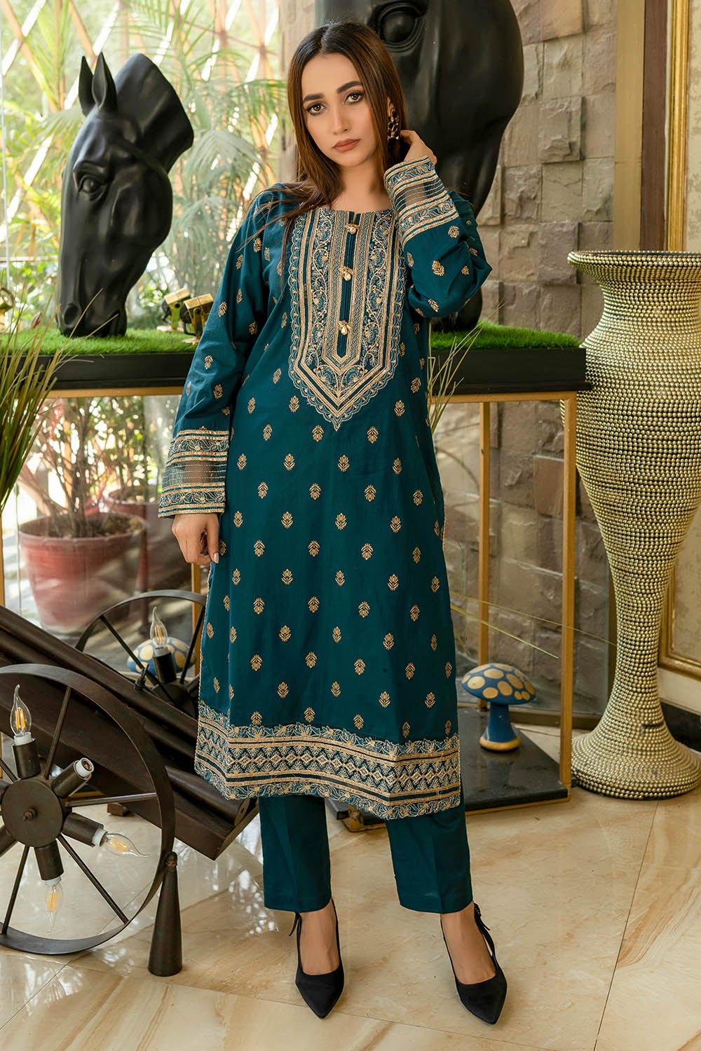 Embroidered Lawn Suit-7026