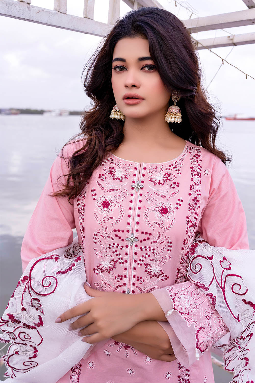 Embroidered Lawn Suit -7022
