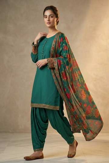 Embroidered Viscous Suit -7108