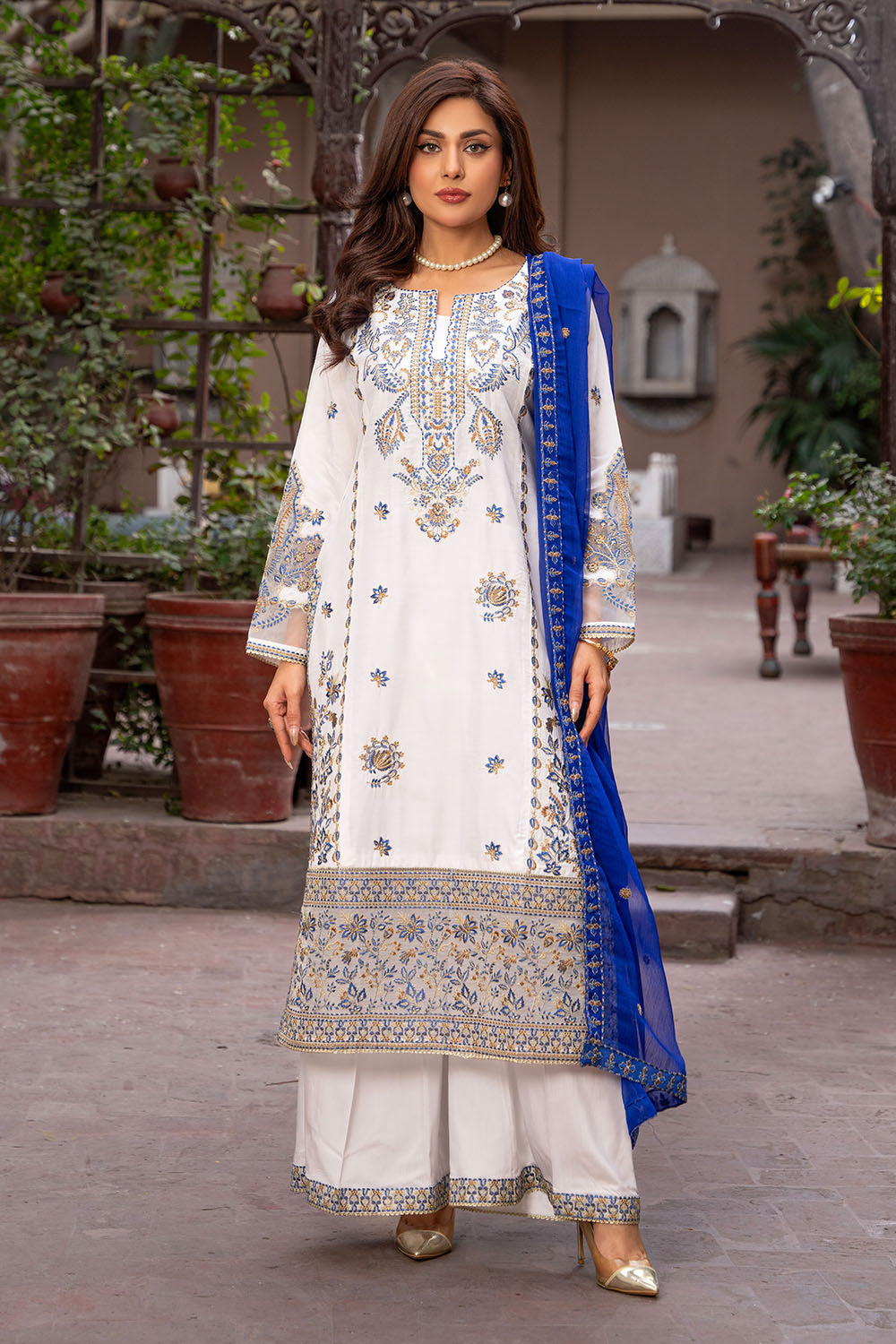 EMBROIDERD VISCOSE SUIT